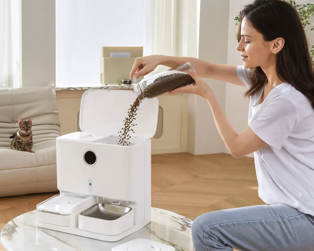 automatic pet feeder for 2 cats